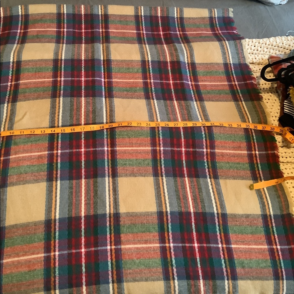 Tan Plaid Blanket Scarf - Picture 5 of 6